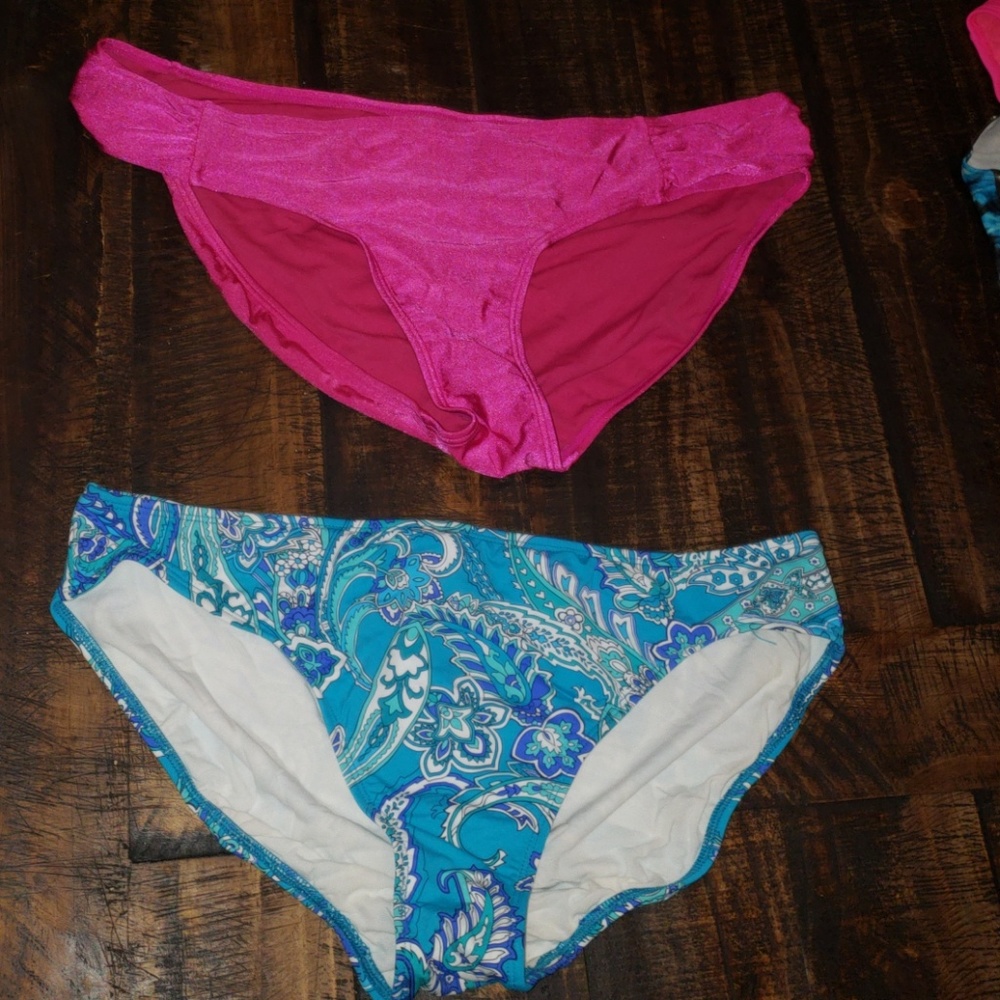 Set of 2 Swimsuit Bottoms